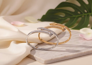 Luxury Nail-Style Sparkle Bangle Set